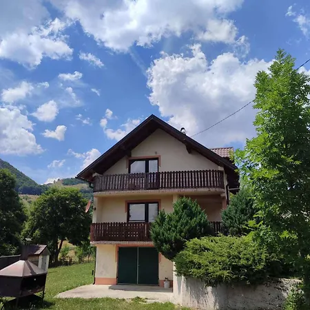Vikendica U Srcu Bjelasnice Villa *